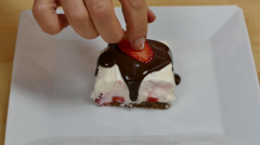 Berry Cheesecake Cube 19